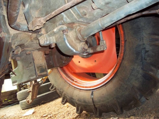 ขาย คูโบต้า 34 แรง 2 เพลา และผาน 6 หนึ่งชุด ( เอกสารเล่มทะเบียน ) ขาย คูโบต้า 34 แรง 2 เพลา และผาน 6 หนึ่งชุด ( เอกสารเล่มทะเบียน )