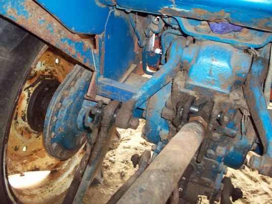 ขาย รถไถคูโบต้า 22 แรง 2 เพลา และผาน 6 หนึ่งชุด ( เก่าญี่ปุ่น ) ขาย รถไถคูโบต้า 22 แรง 2 เพลา และผาน 6 หนึ่งชุด ( เก่าญี่ปุ่น )