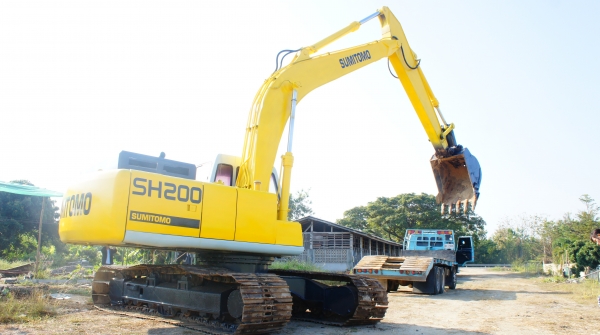 มาก่อนได้ก่อน รีบขายด่วนๆๆๆๆ SUMITOMO SH200-A1 เล่มทะเบียน พร้อมโอน ปั้มแรง รับประกันทำงานไว มาก่อนได้ก่อน รีบขายด่วนๆๆๆๆ SUMITOMO SH200-A1 เล่มทะเบียน พร้อมโอน ปั้มแรง รับประกันทำงานไว