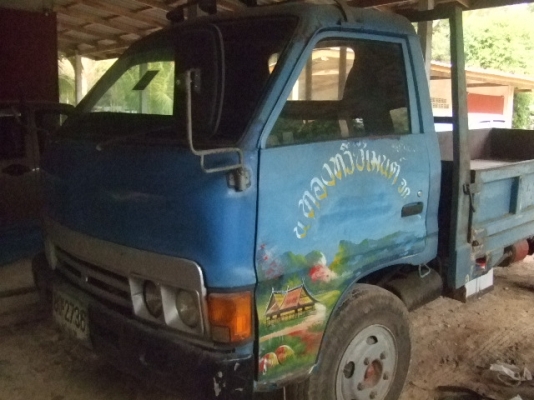 ขายหกล้อ  115  แรง  4BD1  เครื่องดี  คัชซีดี  ภาษีไม่ขาด