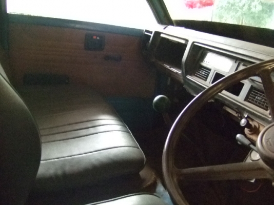 ขายหกล้อ  115  แรง  4BD1  เครื่องดี  คัชซีดี  ภาษีไม่ขาด