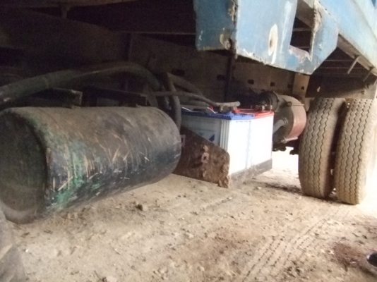 ขายหกล้อ  115  แรง  4BD1  เครื่องดี  คัชซีดี  ภาษีไม่ขาด