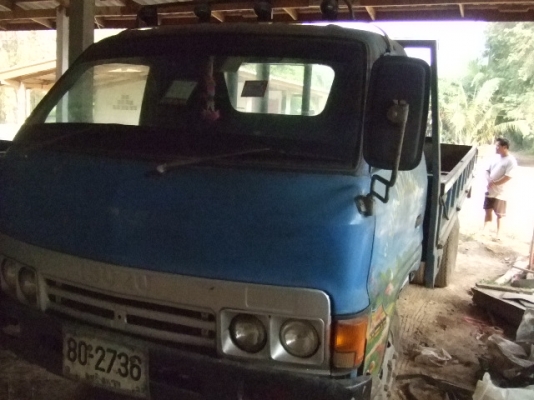 ขายหกล้อ  115  แรง  4BD1  เครื่องดี  คัชซีดี  ภาษีไม่ขาด