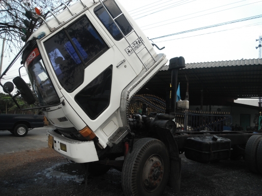 ขายรถ 10 ล้อ MITSUBISHI FUSO 2 เพลา ซีเรี่ยว TF-4000 กว่า เครื่อง 6D16 เทอร์โบ = 220 แรงม้า (รถอยู่สุพรรณบุรี)