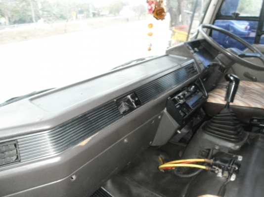 ขายรถ 10 ล้อ MITSUBISHI FUSO 2 เพลา ซีเรี่ยว TF-4000 กว่า เครื่อง 6D16 เทอร์โบ = 220 แรงม้า (รถอยู่สุพรรณบุรี)