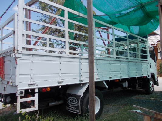 ขายด่วนfrr190แรงรถปี55วี่งได้20000กิโลใช้งานน้อยมาก