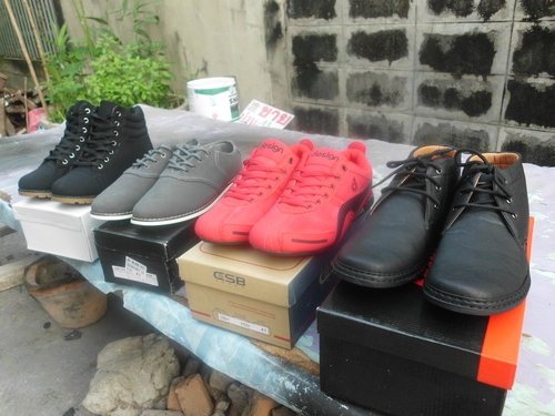 ร้องเท้าใหม่ไว้ไส่ขับรถ399ทุกคู่คับ ร้องเท้าใหม่ไว้ไส่ขับรถ399ทุกคู่คับ