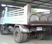 ISUZU ROCKY 195 HP 6HE1 หกล้อดั๊มพ์ ช่วงล่างใหญ่ยาง 9.00 ขอบ 20 คัชซีสวยไม่มีแตกไม่มีบวม เครื่องแห้งแรงดี ภายในเก๋งคอนโซลครบ แอร์เย็น พวงมาลัยเพาเวอร์ เบรคทริ๊ปฟี้ กระบะดั๊มพ์เหล็ก 6 ตันยาว 3.80 เมตรสภาพสวย ทะเบียนภาษีครบพร้อมโอน ราคาต่อรองได้ครับ