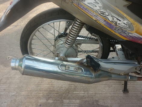 ราคาสุดท้ายครับ!!!!!! ซูซูกิ เบส 125 cc ขาย 4500บาท ราคาสุดท้ายครับ!!!!!! ซูซูกิ เบส 125 cc ขาย 4500บาท