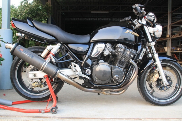 ขาย Suzuki INAZUMA 400  ปั้มเบรมโบ้ สรรพสามิตแท้ ท่อโยชิ ไทเทเนียมแท้72000