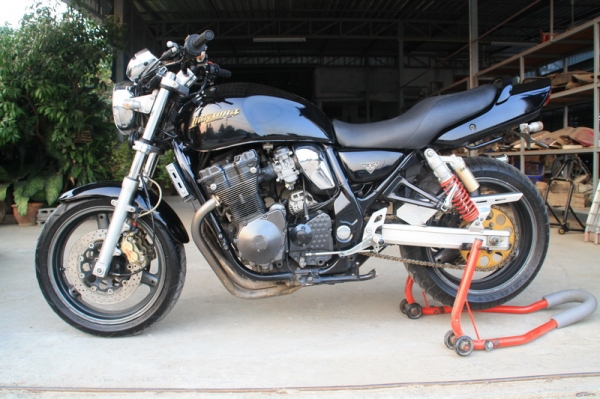 ขาย Suzuki INAZUMA 400 ปั้มเบรมโบ้ สรรพสามิตแท้ ท่อโยชิ ไทเทเนียมแท้72000 ขาย Suzuki INAZUMA 400 ปั้มเบรมโบ้ สรรพสามิตแท้ ท่อโยชิ ไทเทเนียมแท้72000