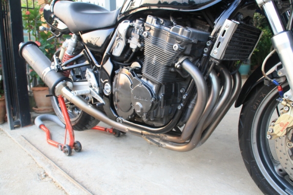 ขาย Suzuki INAZUMA 400 ปั้มเบรมโบ้ สรรพสามิตแท้ ท่อโยชิ ไทเทเนียมแท้72000 ขาย Suzuki INAZUMA 400 ปั้มเบรมโบ้ สรรพสามิตแท้ ท่อโยชิ ไทเทเนียมแท้72000