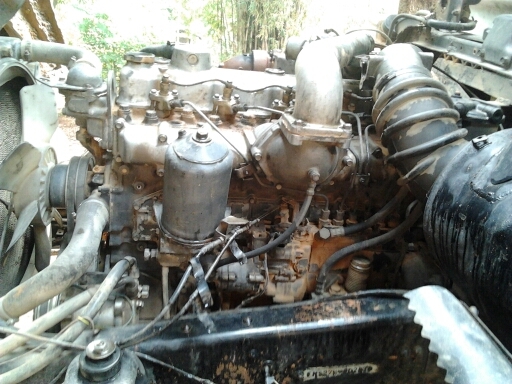 MITSUBISHI FUSO FN527 TD 2679 วางเครื่อง 220 HP TURBO 6D16 สิบล้อดั๊มพ์ 2 เพลา กระบะดั๊มพ์เหล็ก 12 ตันของสามมิตรลอนเฉียง ช่วงล่างคัชซีสวยไม่มีบวม เพลาบุ๋มเบรคใหญ่แล้ว ภายในเก๋งคอนโซลครบ แอร์เย็น พวงมาลัยเพาเวอร์ เบรคทริ๊ปฟี้ เอกสารทะเบียนภาษีครบไม่มีขาด ร