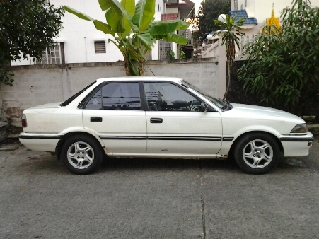 ขายรถยนต์ ปี90 โตโยต้า โคโรล่า รุ่นโดเรม่อน เครื่อง1600cc.ติดแก๊ส เกียร์ธรรมดา พวงมาลัยธรรมดา แอร์ ล้อแม็ก ภายในดี รถขับดี ขายถูกๆตามสภาพ (ไม่ใช่แท็กซี่) ขายรถยนต์ ปี90 โตโยต้า โคโรล่า รุ่นโดเรม่อน เครื่อง1600cc.ติดแก๊ส เกียร์ธรรมดา พวงมาลัยธรรมดา แอร์ ล้อแม็ก ภายในดี รถขับดี ขายถูกๆตามสภาพ (ไม่ใช่แท็กซี่)