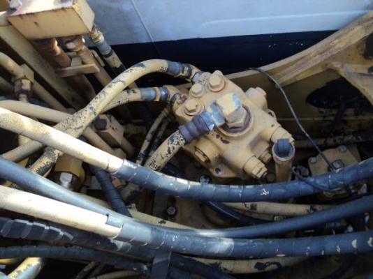 ขายด่วน!..รถขุด KOMATSU PC60-6-394xx รถสวย เก่าญี่ปุ่น น่าใช้ สุดขีด!.