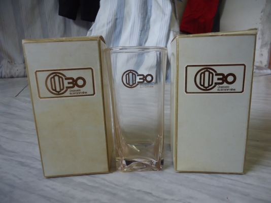 แก้วเก่าหลายใบ...แก้ว30ปีทหารไทย..แก้วไวไว..แก้วแมวดำ