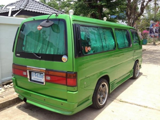 นิสสันตู้สวยๆครับ