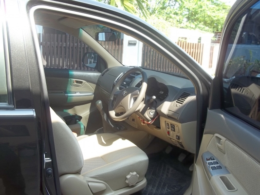 ขายดาวน์ VIGO CHAMP 2.7 VVti เบนซินติดแก๊สแล้ว