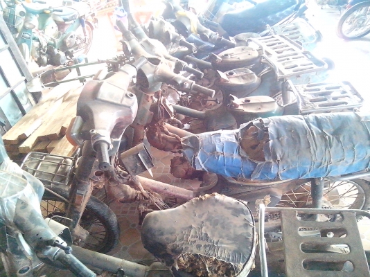 ขาย C65 ถังแยก คันละ 5800 บาท ตามสภาพรวมๆทุกคันใกล้เคียงกัน ขาย C65 ถังแยก คันละ 5800 บาท ตามสภาพรวมๆทุกคันใกล้เคียงกัน