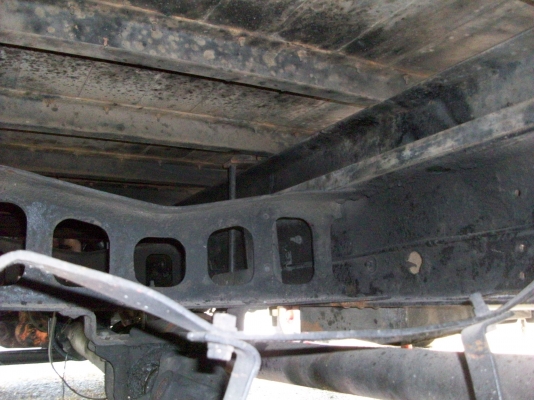 มาอีกแล้วครับ 6ล้อ ตู้10บาน ยาว6.50เมตร สภาพพร้อมใช้ครับ สด/ผ่อนได้ครับ บริการจัดไฟแนนต์ถึงบ้านเลยครับ ดอกเบี้ย 9\%ต่อปีครับ