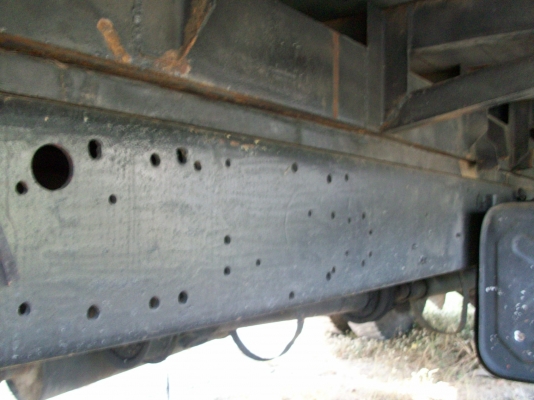 มาอีกแล้วครับ 6ล้อ ตู้10บาน ยาว6.50เมตร สภาพพร้อมใช้ครับ สด/ผ่อนได้ครับ บริการจัดไฟแนนต์ถึงบ้านเลยครับ ดอกเบี้ย 9\%ต่อปีครับ