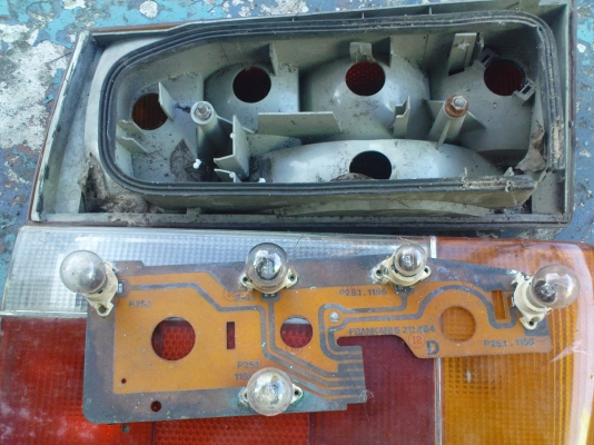 ขาย ไฟท้าย เปอร์โย