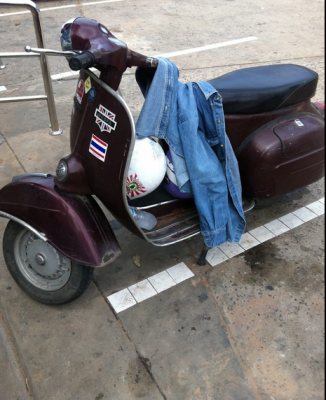 ขายด่วน !!!! Vespa sprint italy 150 เดิมๆ