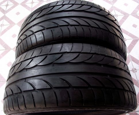 ยาง 225/40/18  ปลายปี 09 ถูกๆ 1 คู่