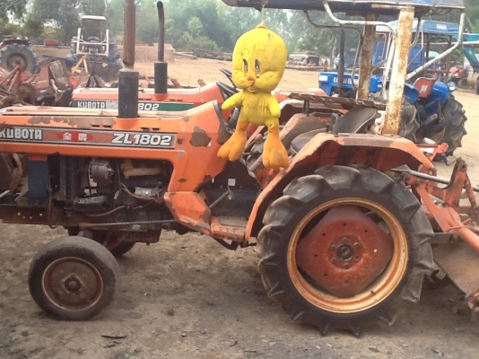 แพ็คคู่ 1802 2 คันอุปกรณ์ตามรูป  ข้างครบหน้าครบ ตามสภาพ..