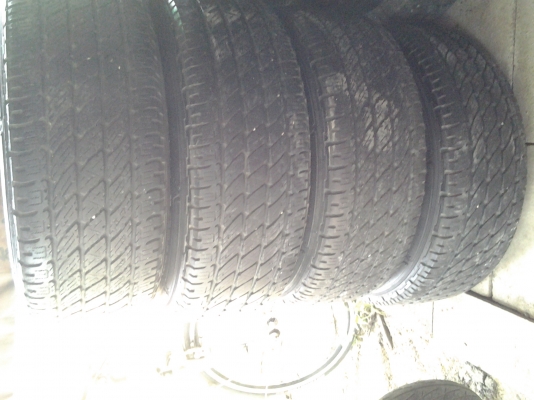 ยางใหญ่ พร้อมแม็กขอบ17 ยางใหญ่ พร้อมแม็กขอบ17