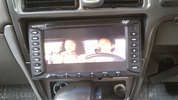 ขายวิทยุ2dinของbostwick จอ6นิ้วต่อกล้องมองหลังได้