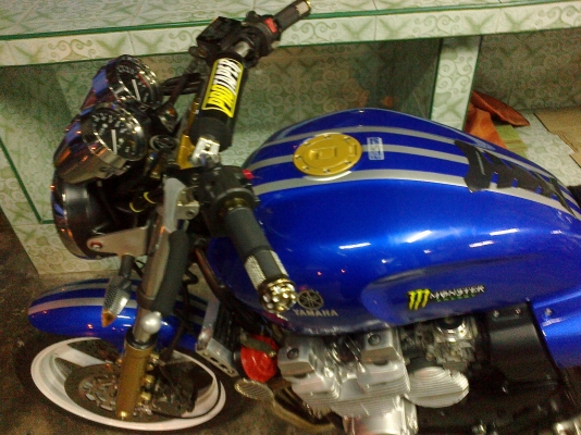 ขายยามาฮ่าxjr400มีทะเบียนด่วน