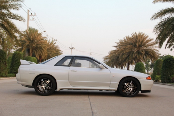 ฝากด้วยคับ ล้อขอบ18" ของใหม่ 5/120 กว้าง7.5 ออฟ 40 ราคาโดนใจ