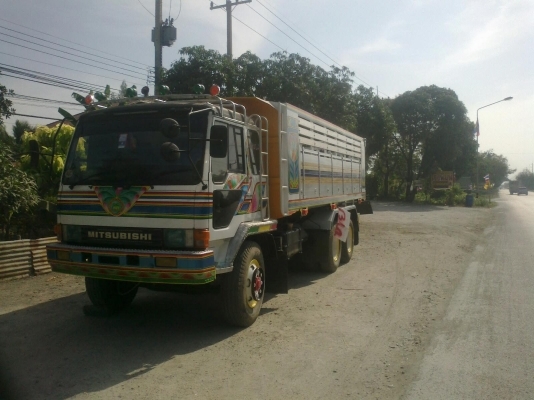 ขายMITSUBISHI TC ดั๊มกระบะเนียม สภาพสวยพร้อมใช้ ติดต่อได้ที่คุณ อ๊อฟ พิจิตร 086-737-9991