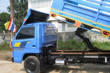 ขายถูก อีซูซุ NPR115 ดั้มต่อใหม่ 0878515148