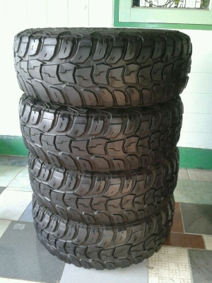 ขายยางMud265/75R16ปี11