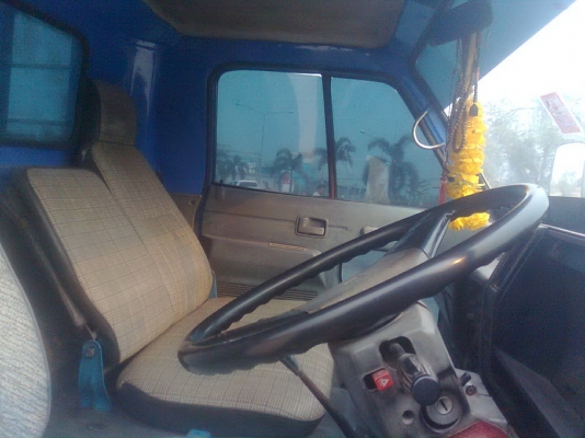 ขายถูก อีซูซุ NPR115 59P ยาว 5 เมตร 0897312515