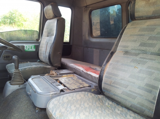 ขายรถ 6 ล้อ HINO