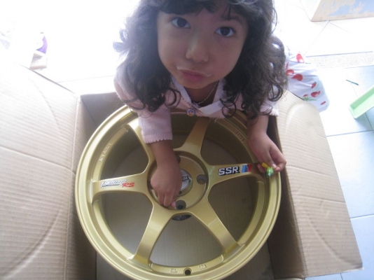 ขายล้อแม็กของใหม่ ssr type c rs 15"x6.5"  4/100 et38 (081-3747940)