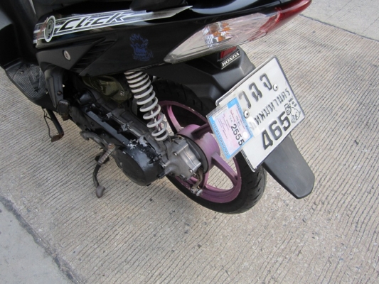 ด่วนๆเดียวไม่ทัน ขาย click play ปี51 ล้อแม็กถูกๆ9500ราคาต่รองได้ชุดโอนครบ