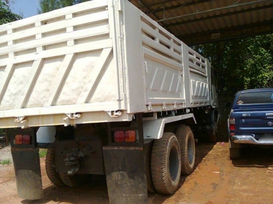 รถฮีโน่ 10 ล้อดั๊ม FM1M  เปลื่ยนเครื่อง 240 แรงม้า    สนใจติดต่อ 081 - 6079515