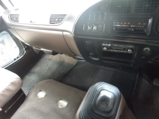 ขายรถอีซูซุเดก้า6ล้อเทเลอร์ เครื่อง195แรงม้ายาง8.25 สภาพสวยๆๆๆๆๆ90\%พร้อมใช้งานคับ