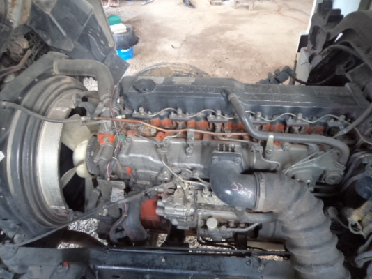 ขายรถอีซูซุเดก้า6ล้อเทเลอร์ เครื่อง195แรงม้ายาง8.25 สภาพสวยๆๆๆๆๆ90\%พร้อมใช้งานคับ