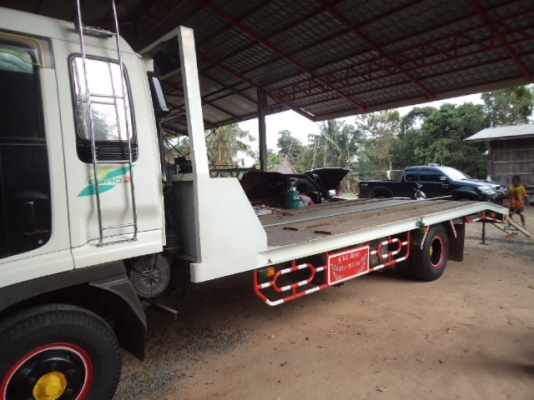 ขายรถอีซูซุเดก้า6ล้อเทเลอร์ เครื่อง195แรงม้ายาง8.25 สภาพสวยๆๆๆๆๆ90\%พร้อมใช้งานคับ