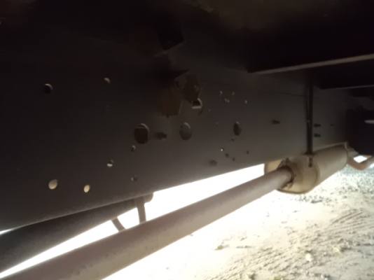 ขายรถอีซูซุเดก้า6ล้อเทเลอร์ เครื่อง195แรงม้ายาง8.25 สภาพสวยๆๆๆๆๆ90\%พร้อมใช้งานคับ