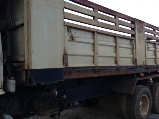 ขายกระบะดั้มสิบล้อ สภาพดี