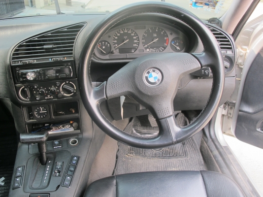 ต้องการขาย bmw นกแก้ว 318i สภาพสวยพร้อมใช้งาน