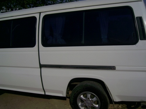 ขายรถตู้ ดีๆ ถูกๆ พร้อมใช้งานครับ