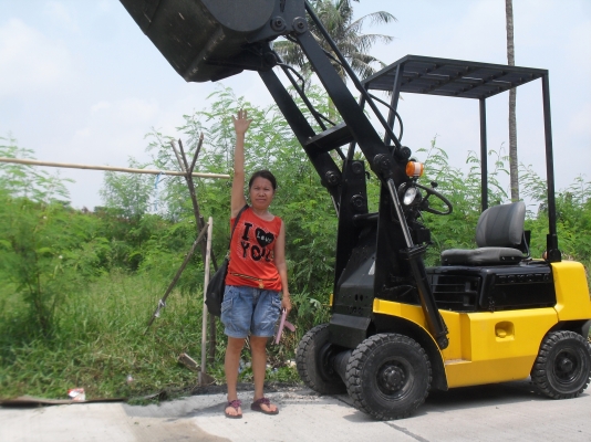 ขายรถตักล้อยาง TOYOTAเปลี่ยนใส่งายกของได้ ขายรถตักล้อยาง TOYOTAเปลี่ยนใส่งายกของได้