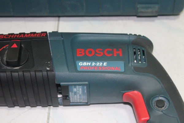 สว่านระบบโรตารี่BOSCHรุ่นGBH2-22E สภาพเกิน90เปอร์เซนต์ครับ สว่านระบบโรตารี่BOSCHรุ่นGBH2-22E สภาพเกิน90เปอร์เซนต์ครับ